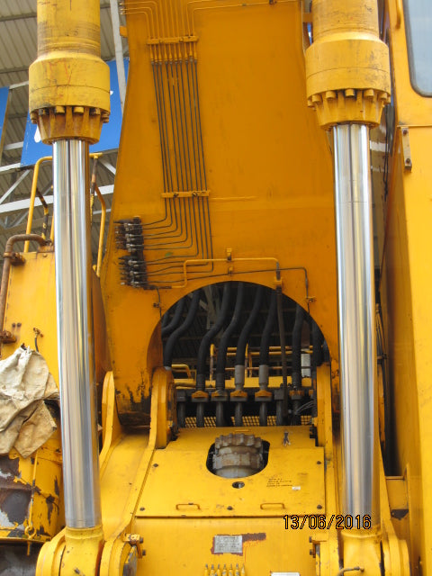 Hitachi EX1800-3 Excavator
