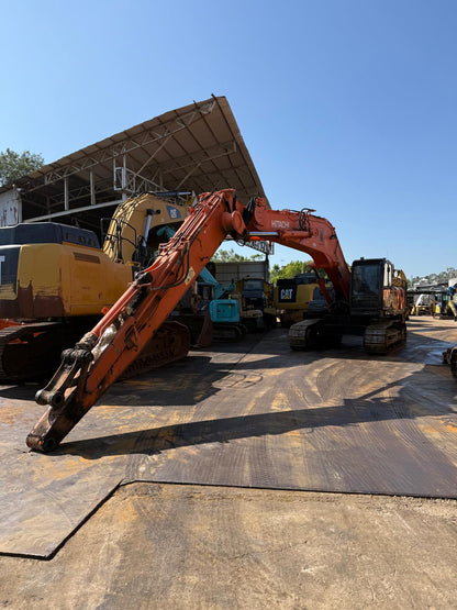 Hitachi ZX330LCMH-5B Excavator