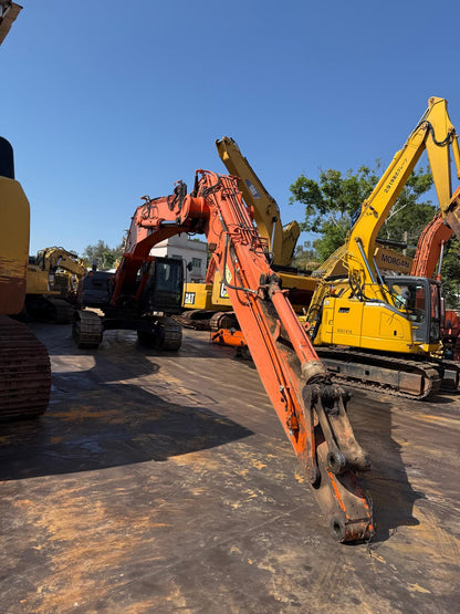 Hitachi ZX330LCMH-5B Excavator