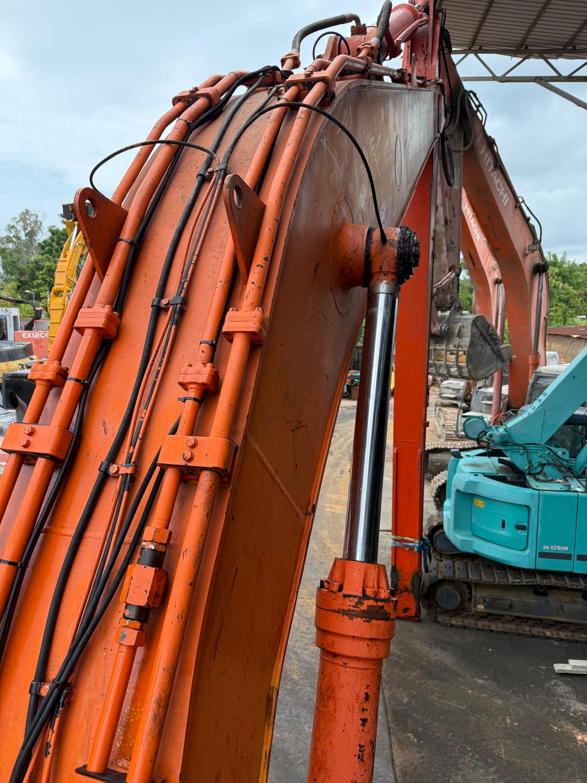 Hitachi ZX450LC-3 Excavator