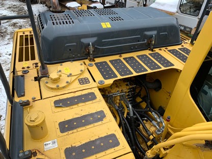 Komatsu PC200-10 Excavator