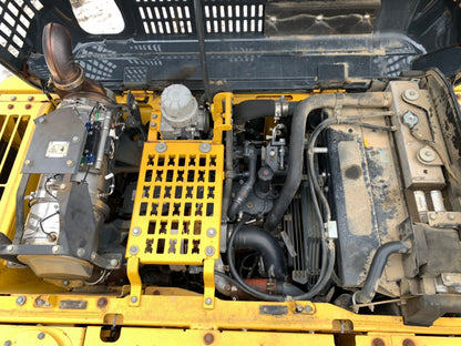 Komatsu PC200-10 Excavator