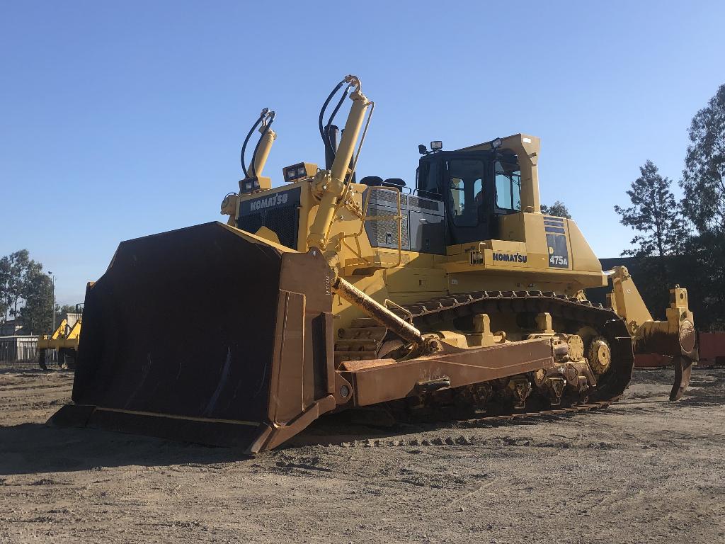 Komatsu D475A-5E0 Bulldozer