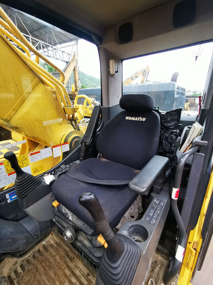Komatsu PC450-8 Excavator