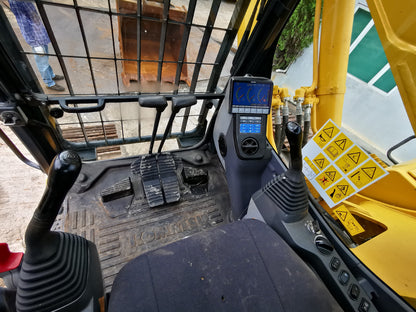 Komatsu PC450LC-8 Excavator