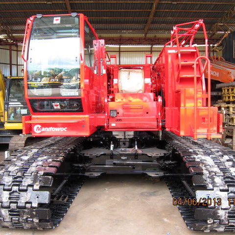 Manitowoc 11000-1 Crane