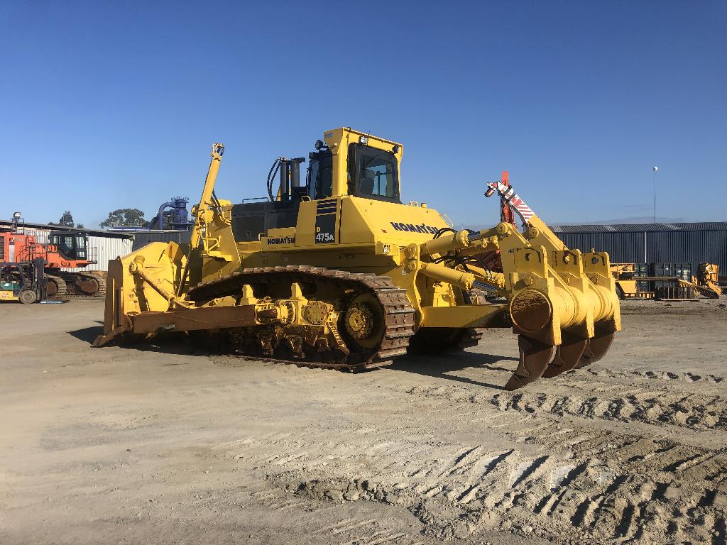 Komatsu D475A-5E0 Bulldozer