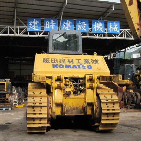 Komatsu D475A-3 Bulldozer