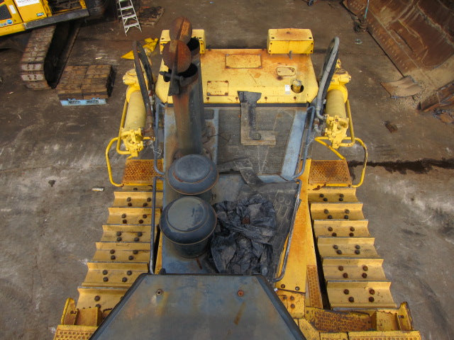 Komatsu D475A-3 Bulldozer