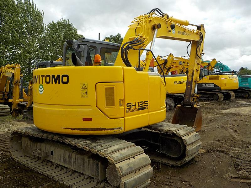 Sumitomo SH125X-3B Excavator