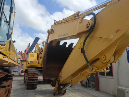 Komatsu PC650-8E0 Excavator