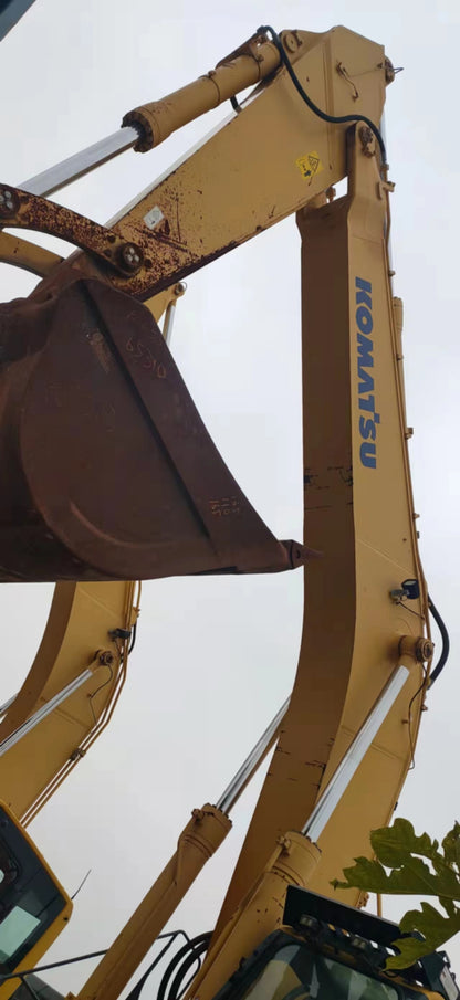 Komatsu PC650-8E0 Excavator