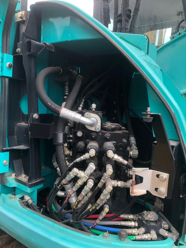 SK135SR-3-YY07-28562